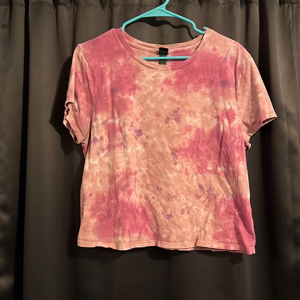 Wild Fable tie dye cropped tee